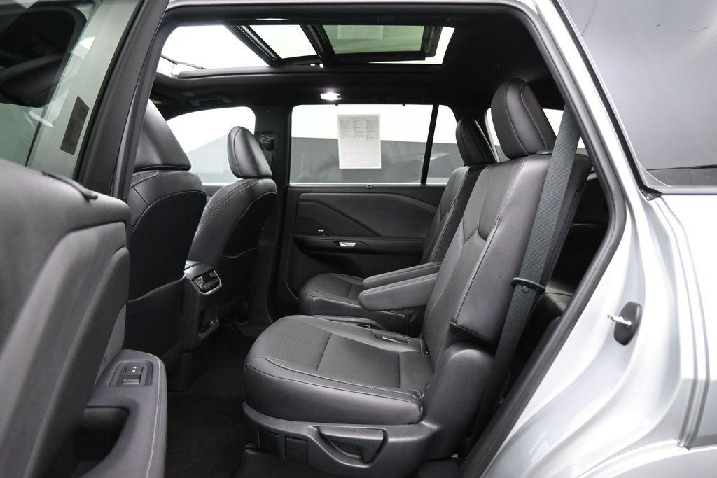 صورة مصغرة 17 لـ 2024 Lexus TX 350 PREMIUM