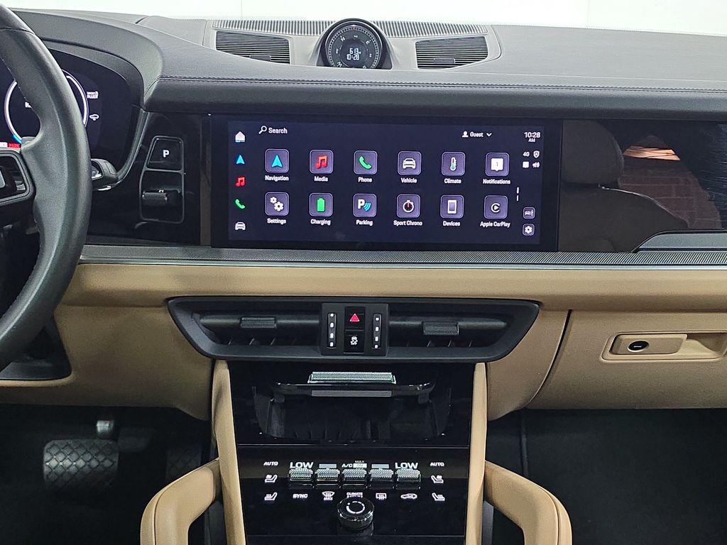2024 Porsche CAYENNE CAYENNE E-HYBRID thumbnail 16
