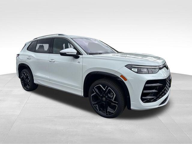 New 2026 Volkswagen Tiguan 2.0T SEL R-Line 4MOTION