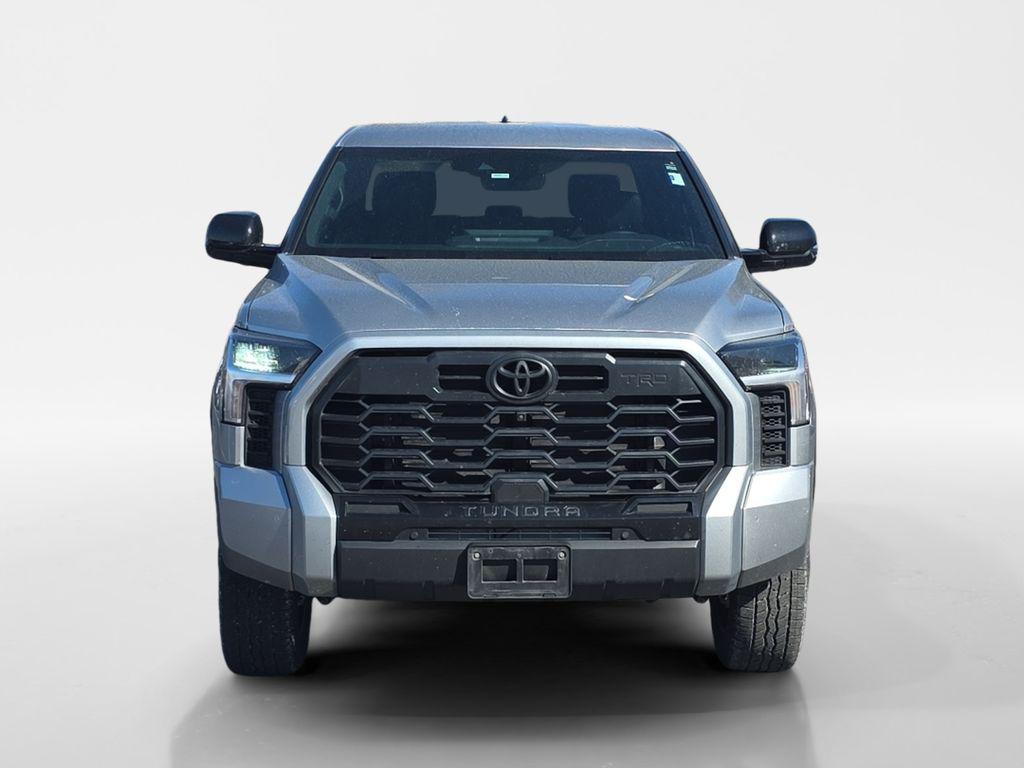 TOYOTA TUNDRA - 3