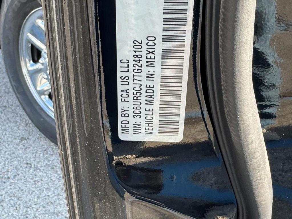 صورة مصغرة 21 لـ 2026 RAM 2500 TRADESMAN