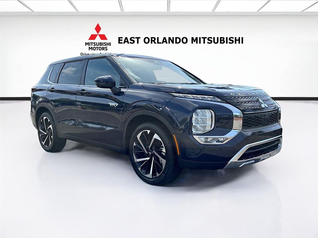 New 2025 Mitsubishi Outlander PHEV SE S-AWC