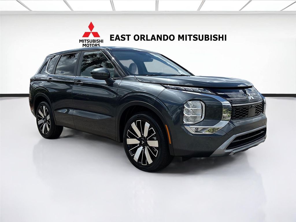 New 2026 Mitsubishi Outlander SE 1.5T 2WD