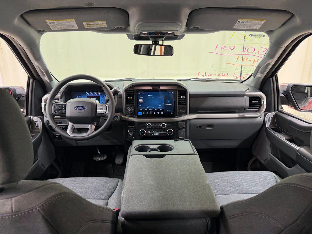 صورة مصغرة 22 لـ 2026 FORD F-150 XLT