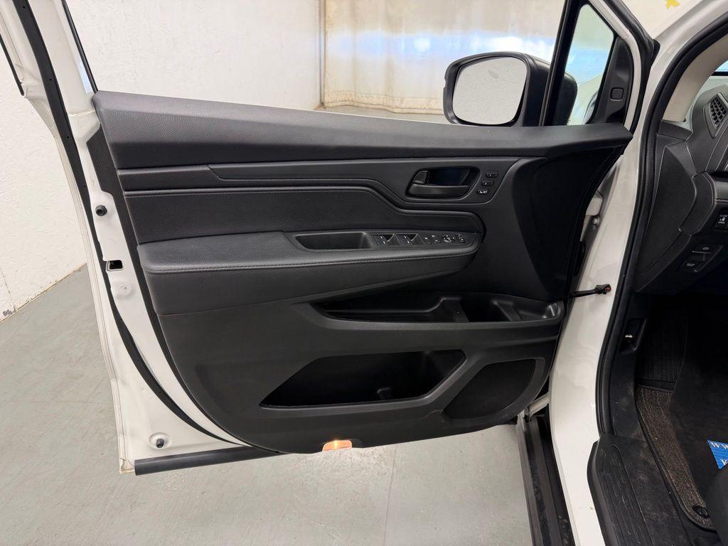 صورة مصغرة 18 لـ 2025 Honda ODYSSEY EX-L
