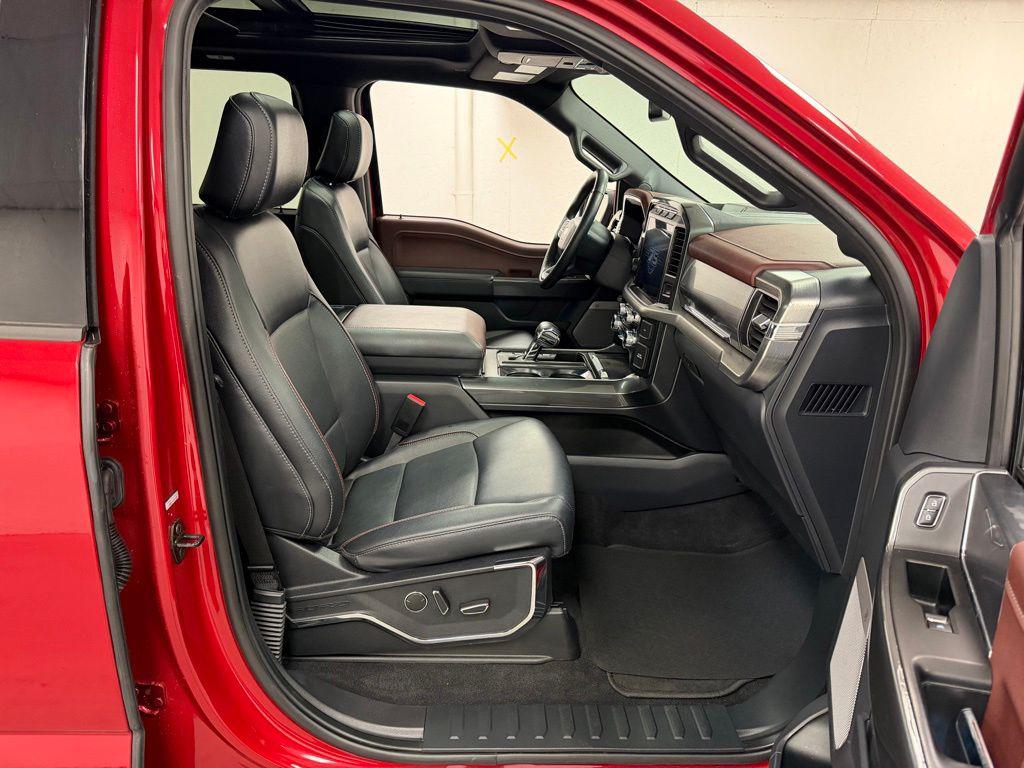 FORD F-150 LARIAT - 8