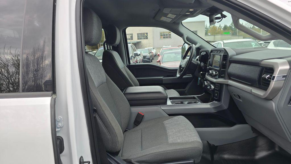 FORD F-150 XLT - 10