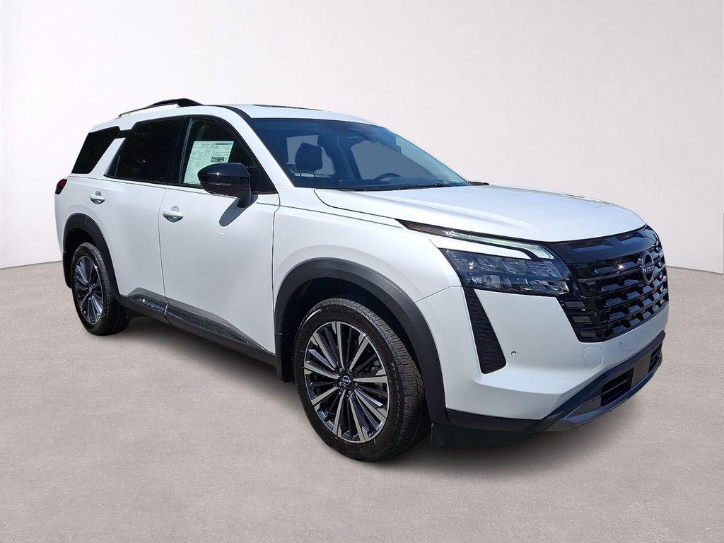 New 2026 Nissan Pathfinder Platinum