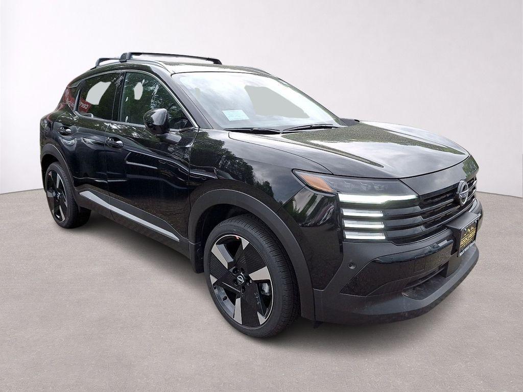 New 2026 Nissan Kicks SR