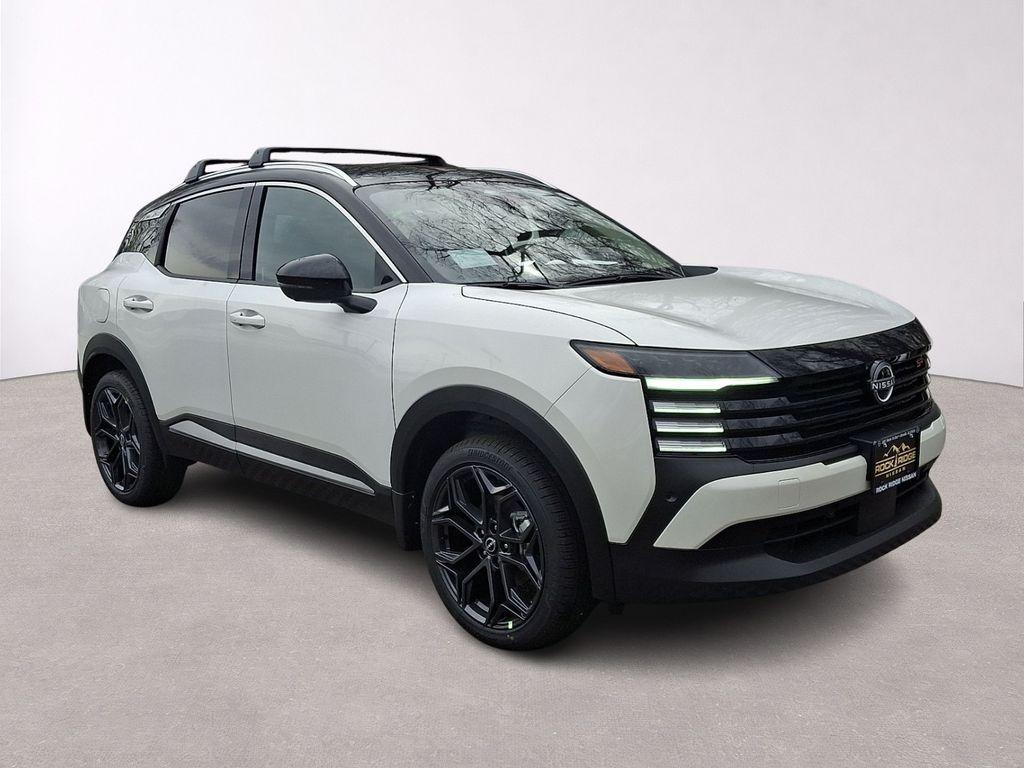 New 2026 Nissan Kicks SR