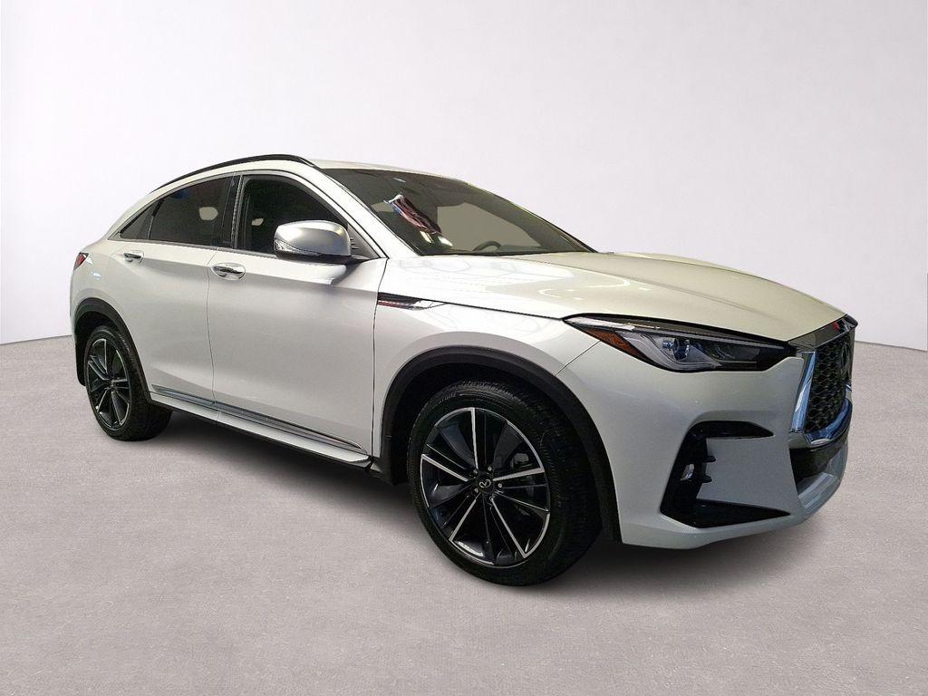 New 2025 INFINITI QX55 LUXE