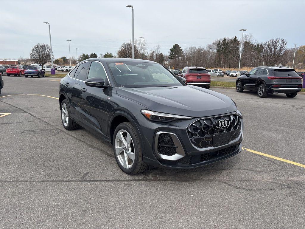 New 2025 Audi Q5 2.0T Premium