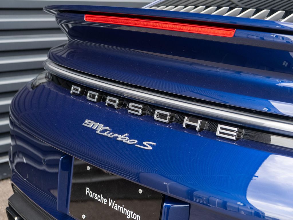 2021 Porsche 911 TURBO S — фото 21