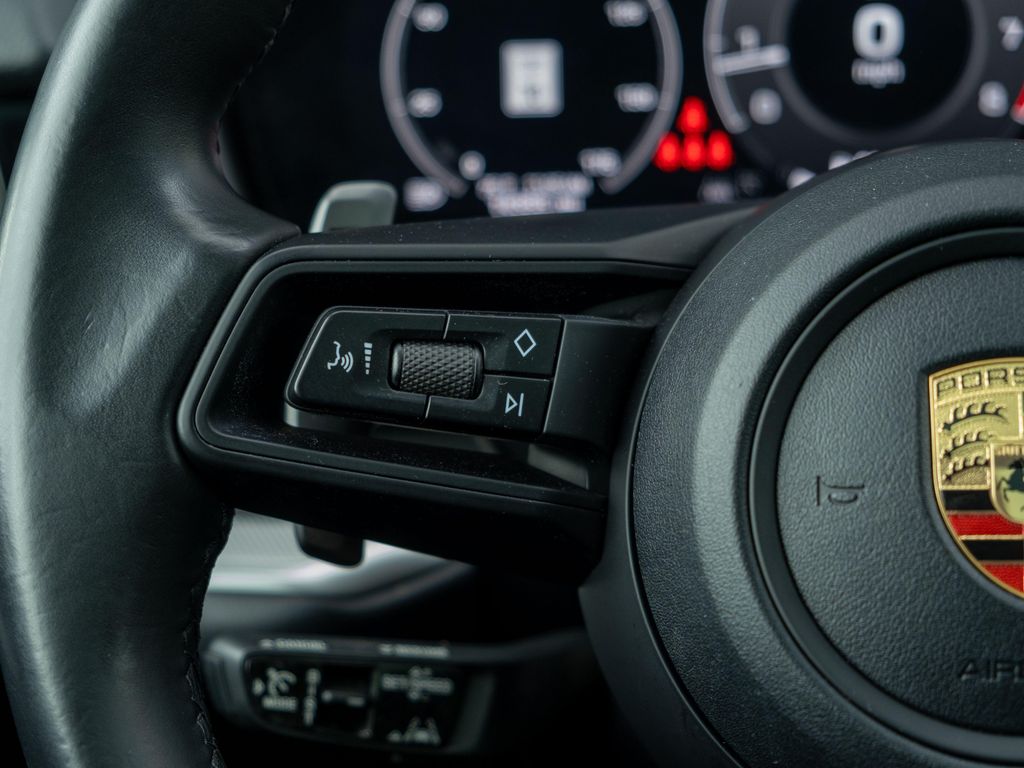 2024 Porsche CAYENNE — миниатюра 22