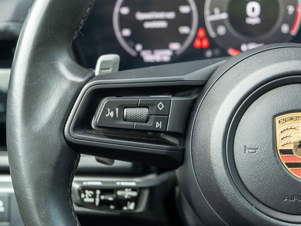 صورة مصغرة 23 لـ 2025 Porsche PANAMERA 4
