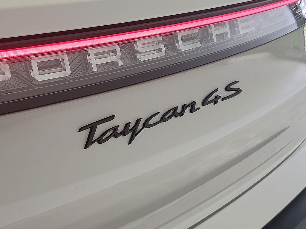صورة مصغرة 26 لـ 2026 Porsche TAYCAN 4S