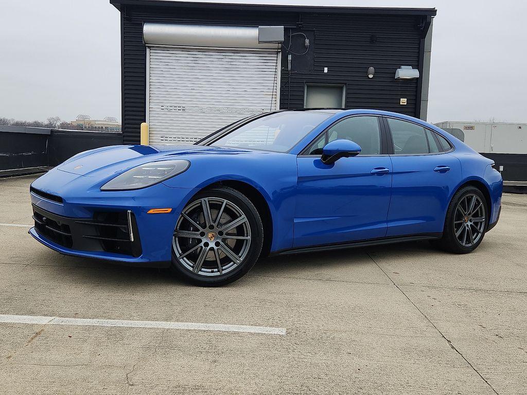 New 2026 Porsche Panamera 4