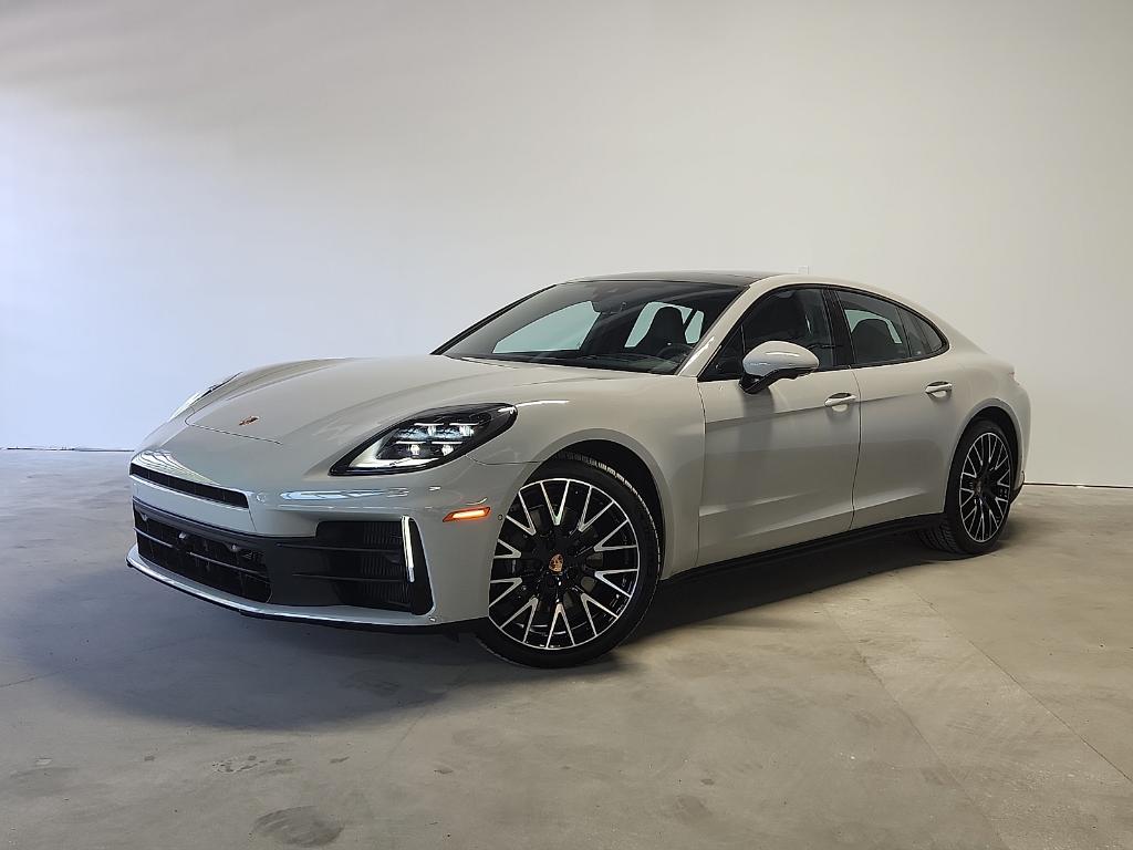 New 2026 Porsche Panamera 4