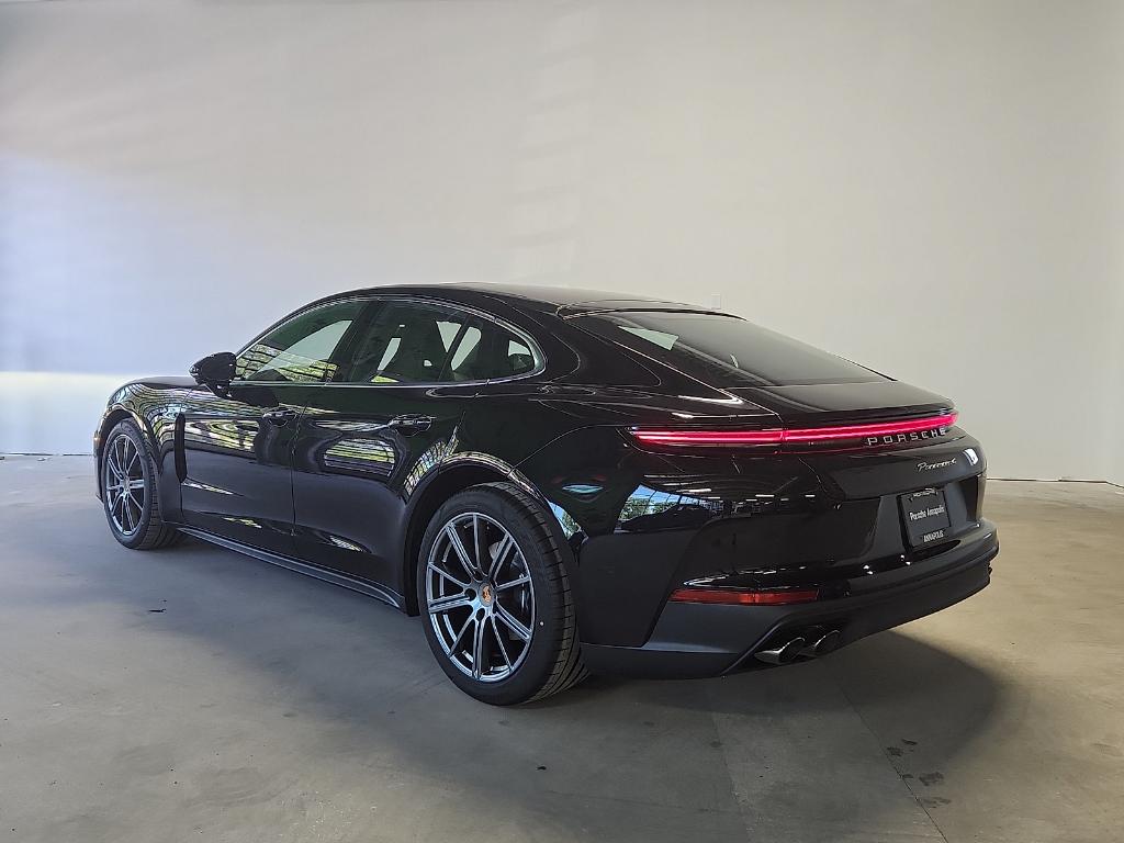 2026 Porsche PANAMERA 4 照片 3