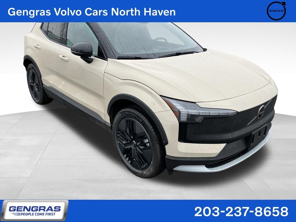 New 2026 Volvo EX30 TWIN MOTOR CROSS COUNTRY ULTRA