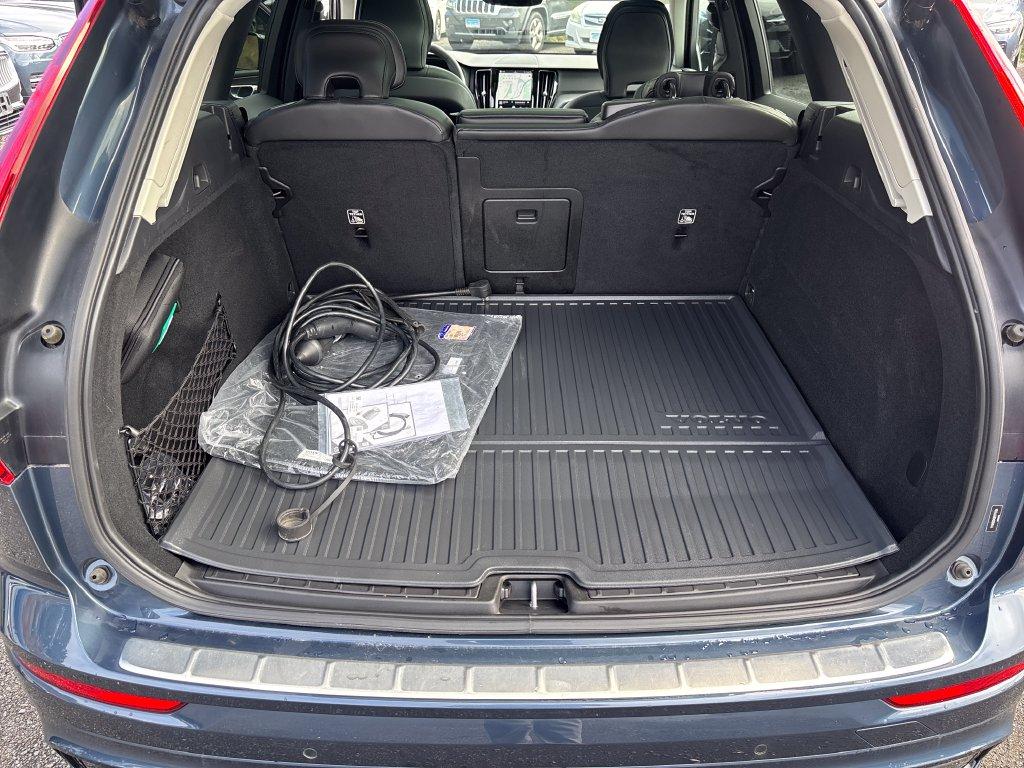2024 Volvo XC60 RECHARGE PLUG-IN HYBRID T8 CORE DARK THEME 缩略图 25