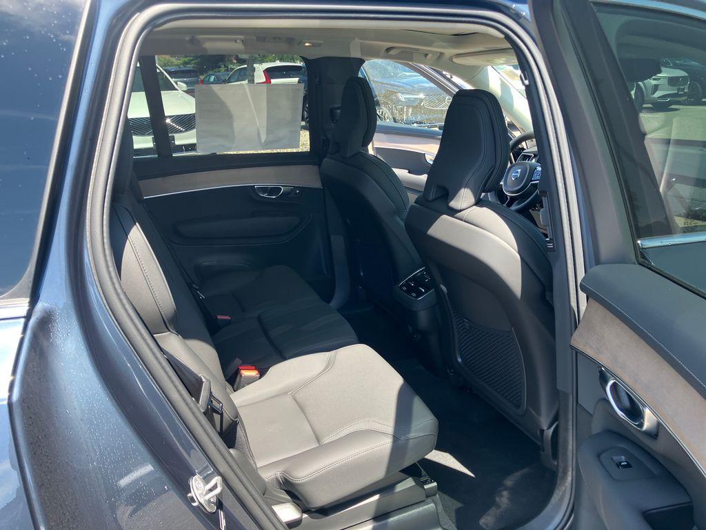 2026 Volvo XC90 B6 PLUS 7-SEATER — миниатюра 18