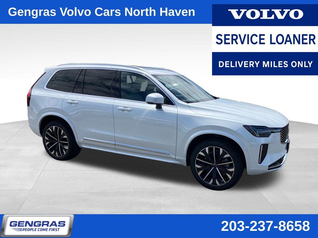 New 2026 Volvo XC90 B5 Core