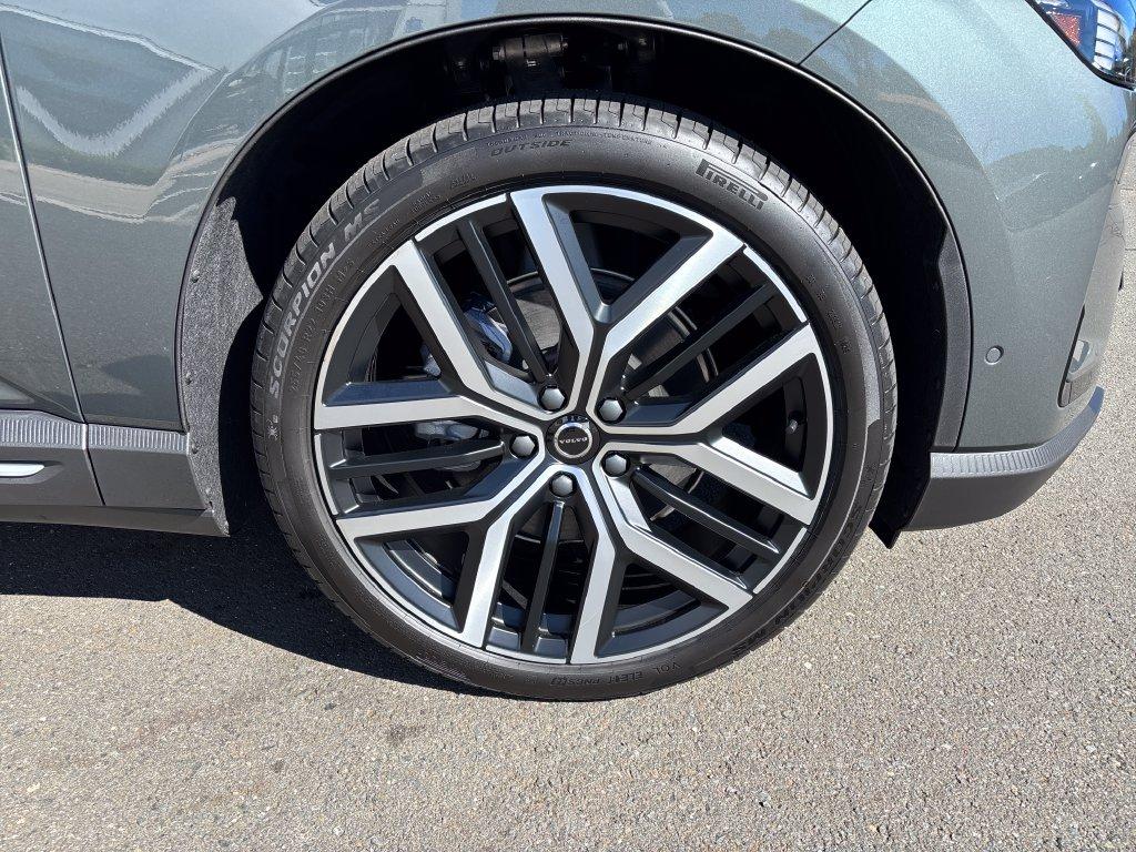 صورة مصغرة 30 لـ 2027 Volvo EX60