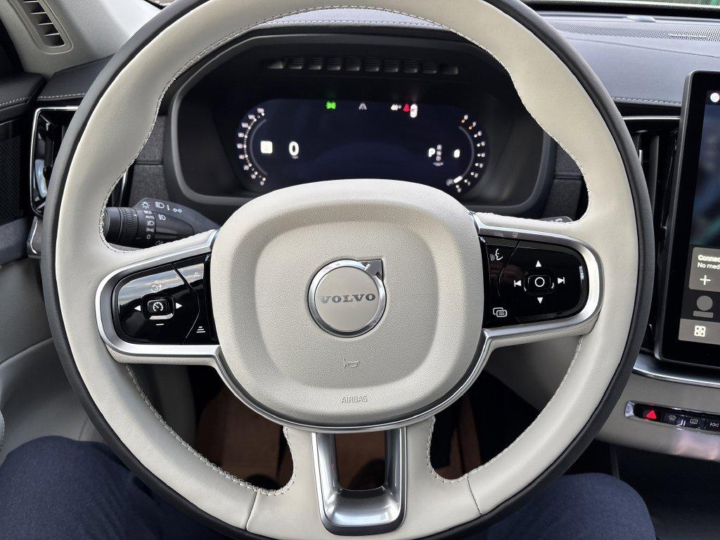 2026 Volvo XC90 B6 ULTRA 7-SEATER — миниатюра 16