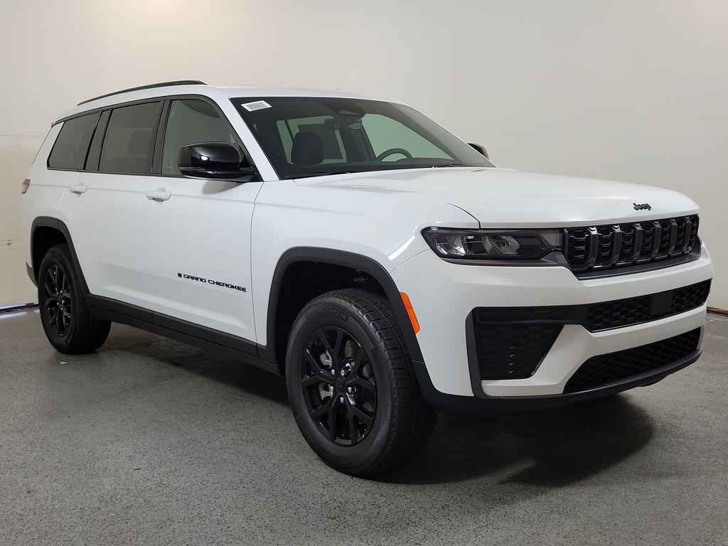 New 2026 Jeep Grand Cherokee L Altitude