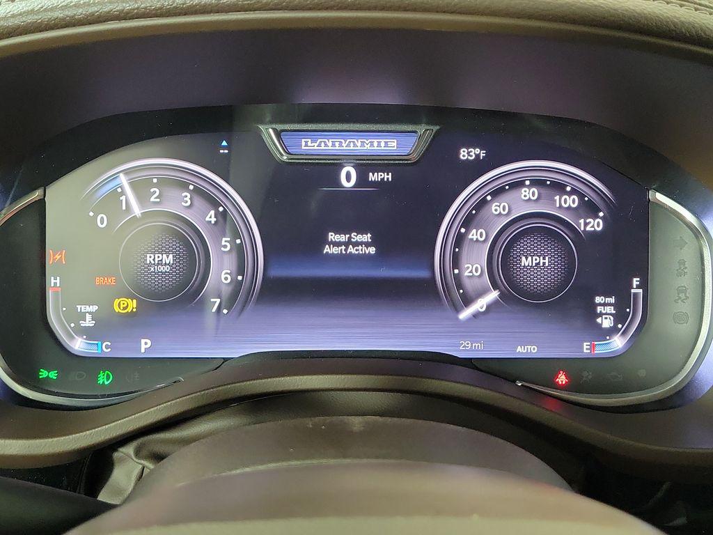 2026 RAM 1500 LARAMIE thumbnail 17