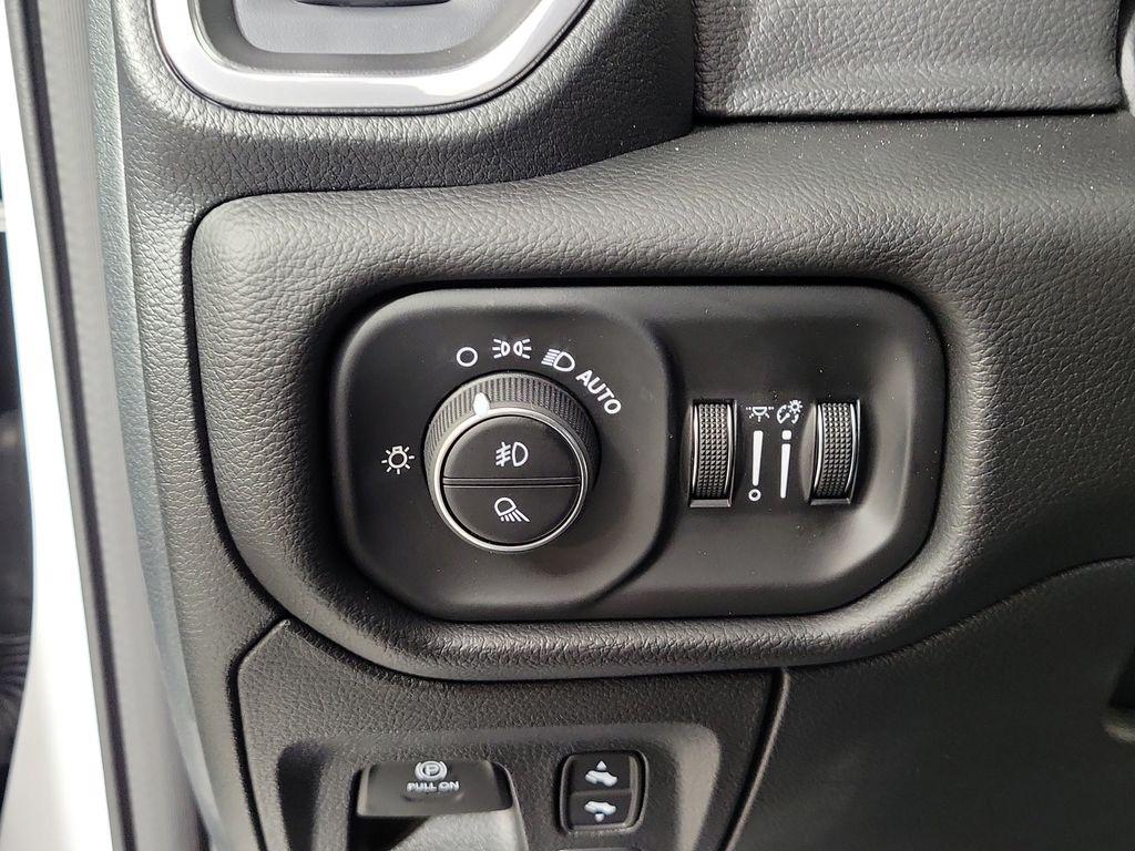 2026 RAM 1500 LARAMIE — миниатюра 13
