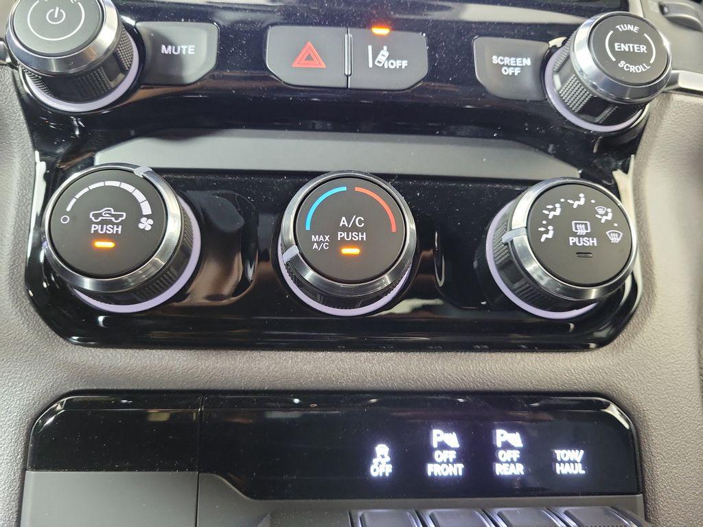 2026 RAM 1500 EXPRESS 缩略图 21
