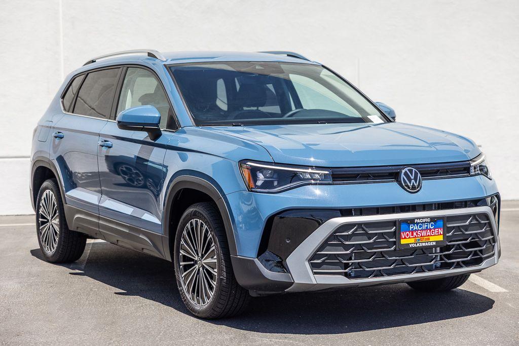 New 2026 Volkswagen Taos 1.5T SE