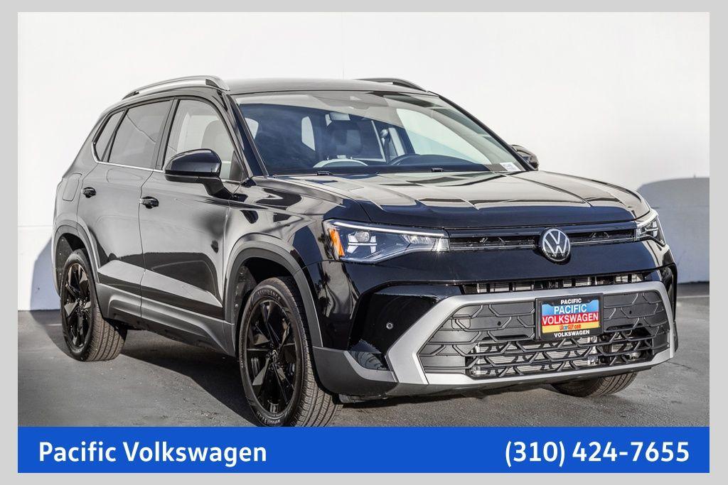 New 2026 Volkswagen Taos 1.5T SE