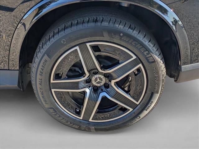 MERCEDES-BENZ GLC - 10