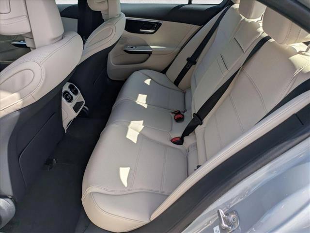 صورة مصغرة 15 لـ 2026 Mercedes-BENZ C-CLASS