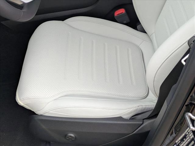 MERCEDES-BENZ GLC - 4