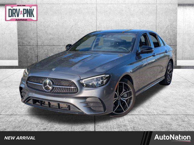 MERCEDES-BENZ E-CLASS - 1