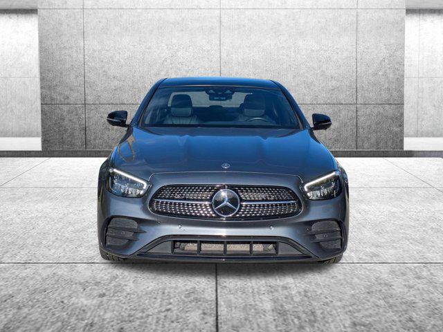 MERCEDES-BENZ E-CLASS - 2