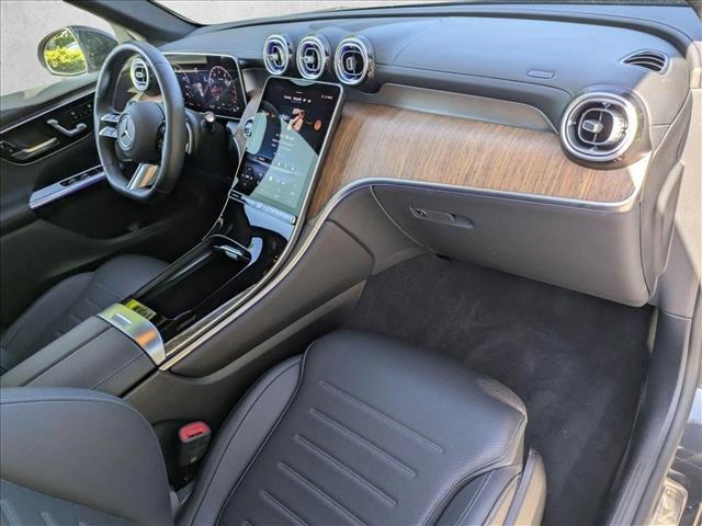 2025 Mercedes-BENZ GLC — миниатюра 24