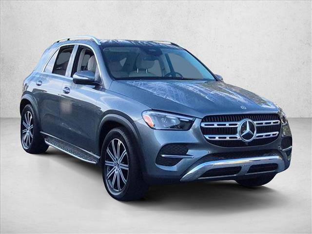 2026 Mercedes-BENZ GLE 缩略图 3
