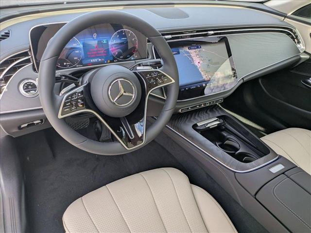 2026 Mercedes-BENZ E-CLASS 照片 3