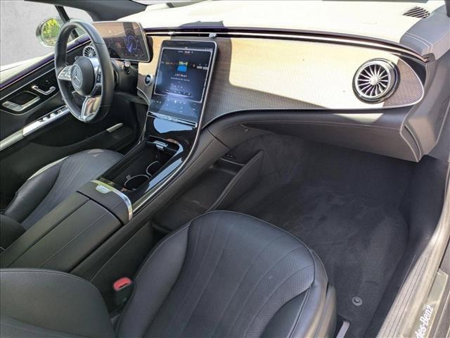 صورة مصغرة 26 لـ 2023 Mercedes-BENZ EQE