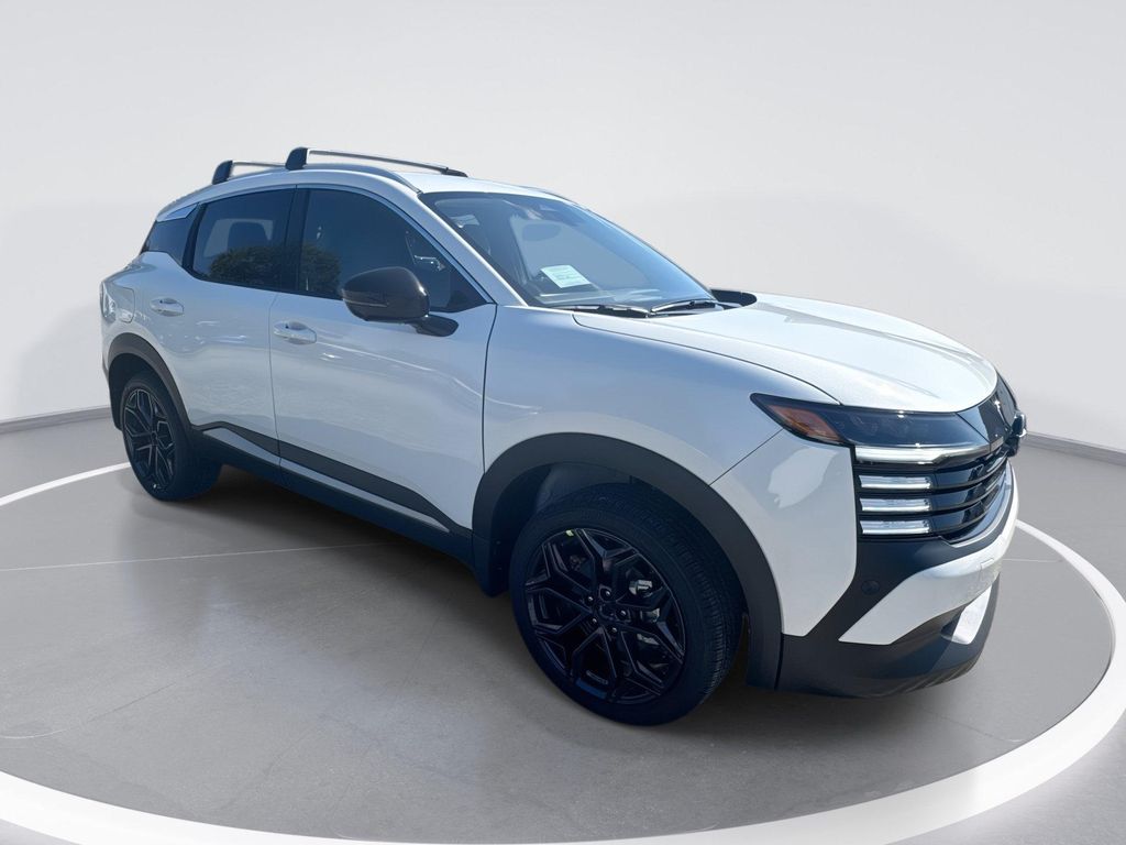 New 2026 Nissan Kicks SR