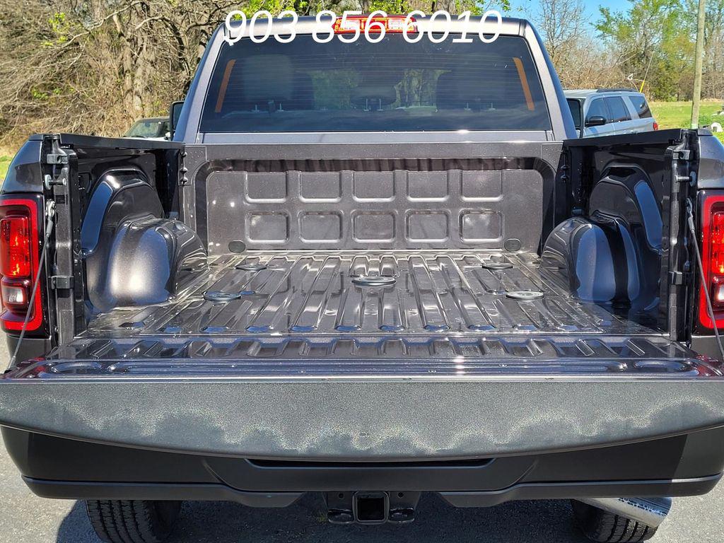 2026 RAM 2500 TRADESMAN CREW CAB 4X4 6'4' BOX — фото 7