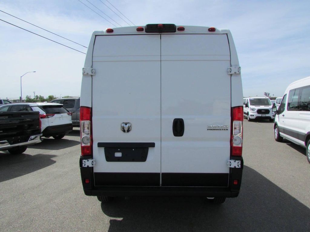 صورة 8 لـ 2025 RAM PROMASTER 3500 HIGH ROOF