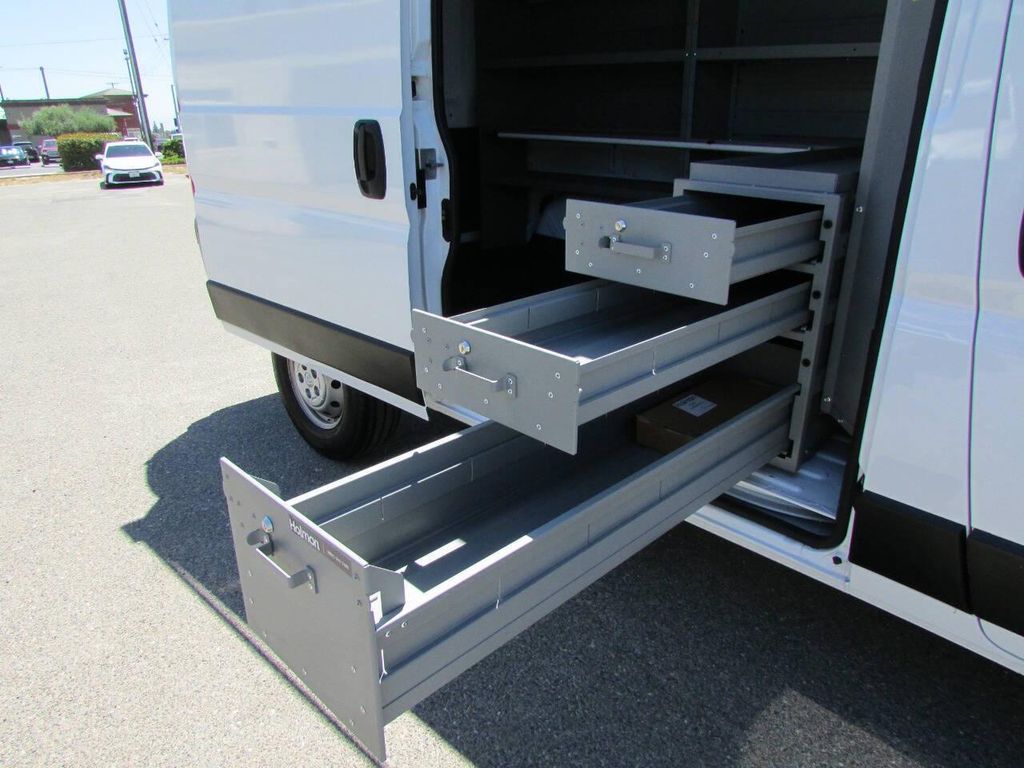 2023 RAM PROMASTER 1500 BASE — миниатюра 29