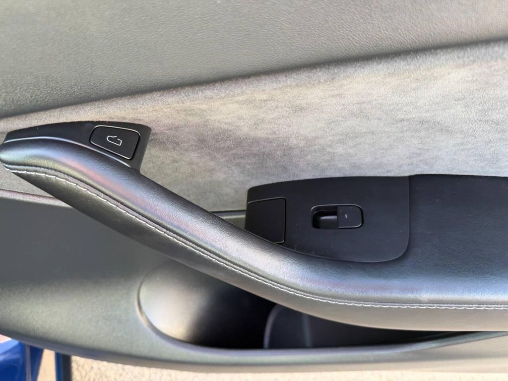 صورة مصغرة 21 لـ 2021 Tesla MODEL Y PERFORMANCE DUAL MOTOR ALL-WHEEL DRIVE