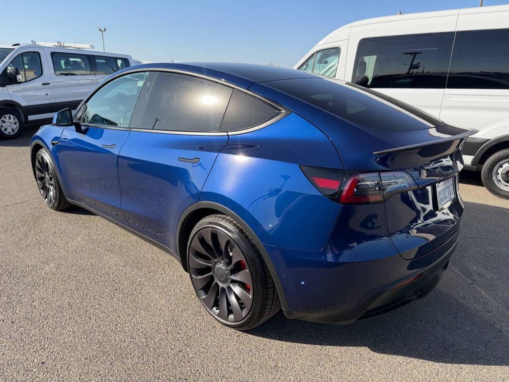 2021 Tesla MODEL Y PERFORMANCE DUAL MOTOR ALL-WHEEL DRIVE 照片 8
